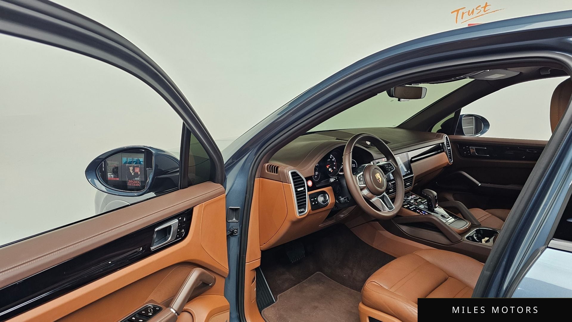 Porsche Cayenne 2019 — миниатюра 10