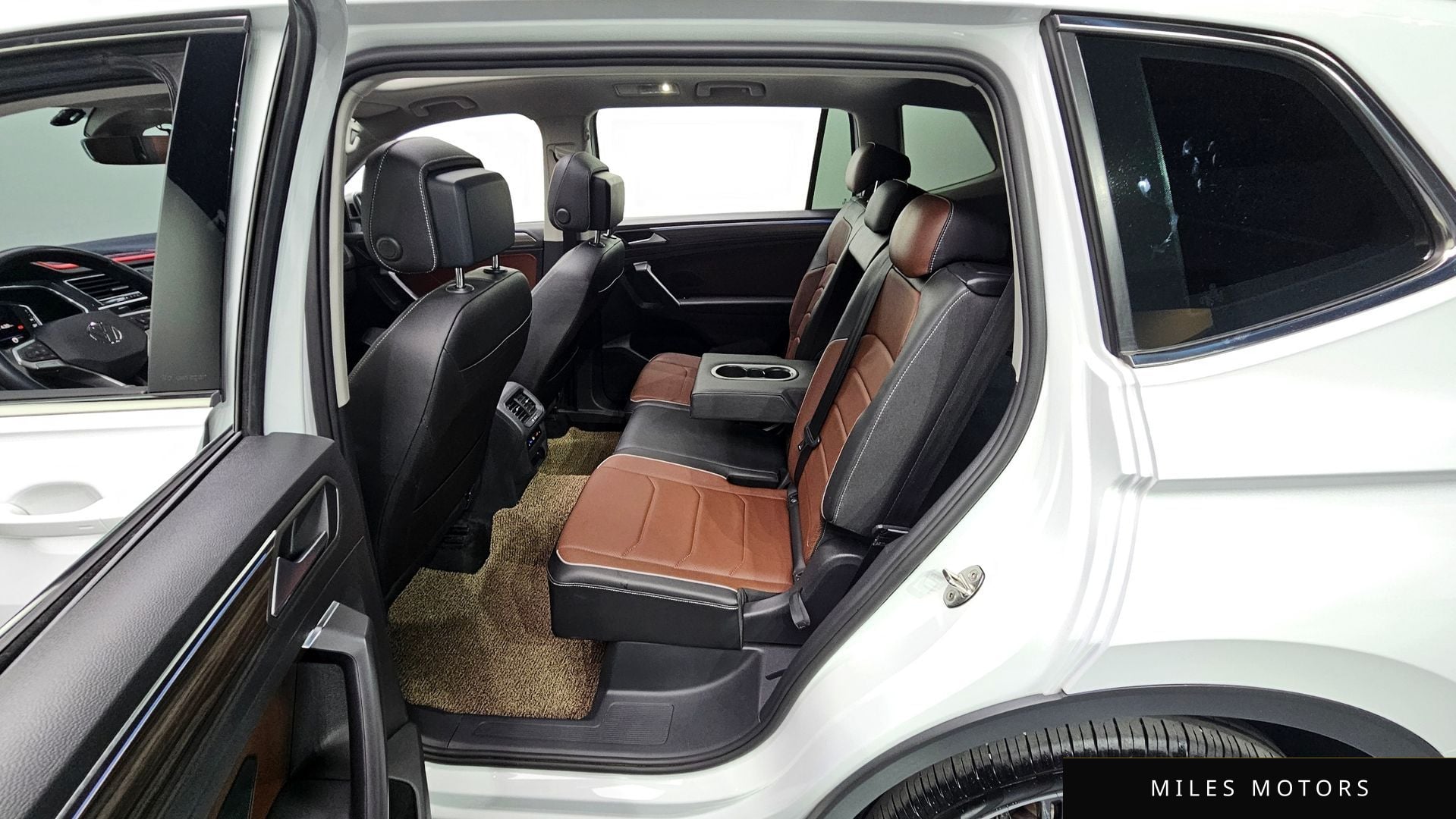 Volkswagen 티구안 올스페이스 2023 — миниатюра 11