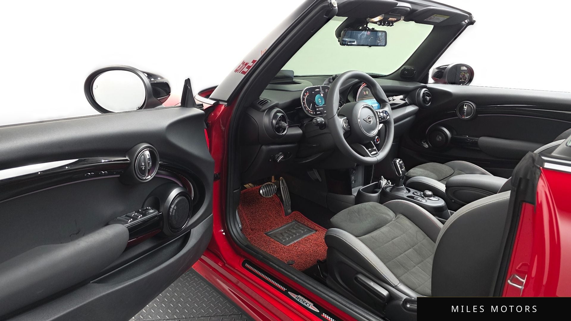 MINI Cooper Convertible 2023 — миниатюра 10