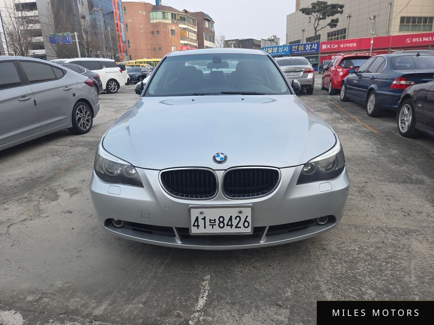 BMW 5 Series (E60) 2004 — миниатюра 2
