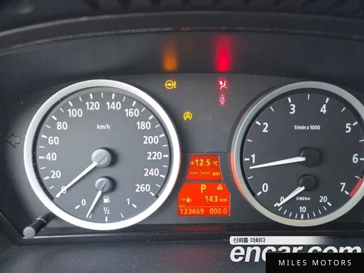 BMW 5 Series (E60) 2004 — миниатюра 11