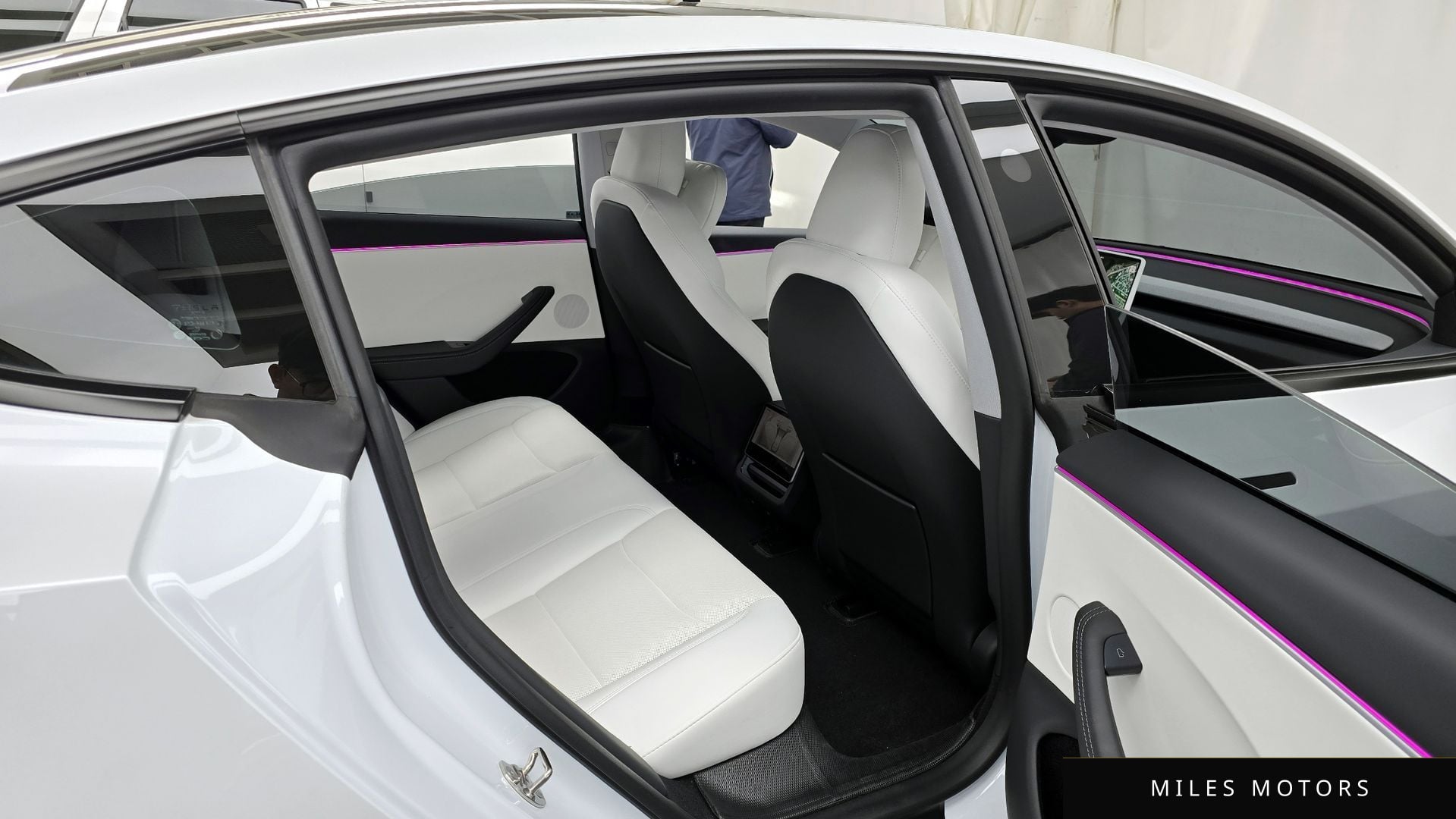 Tesla Model 3 2024 — миниатюра 12