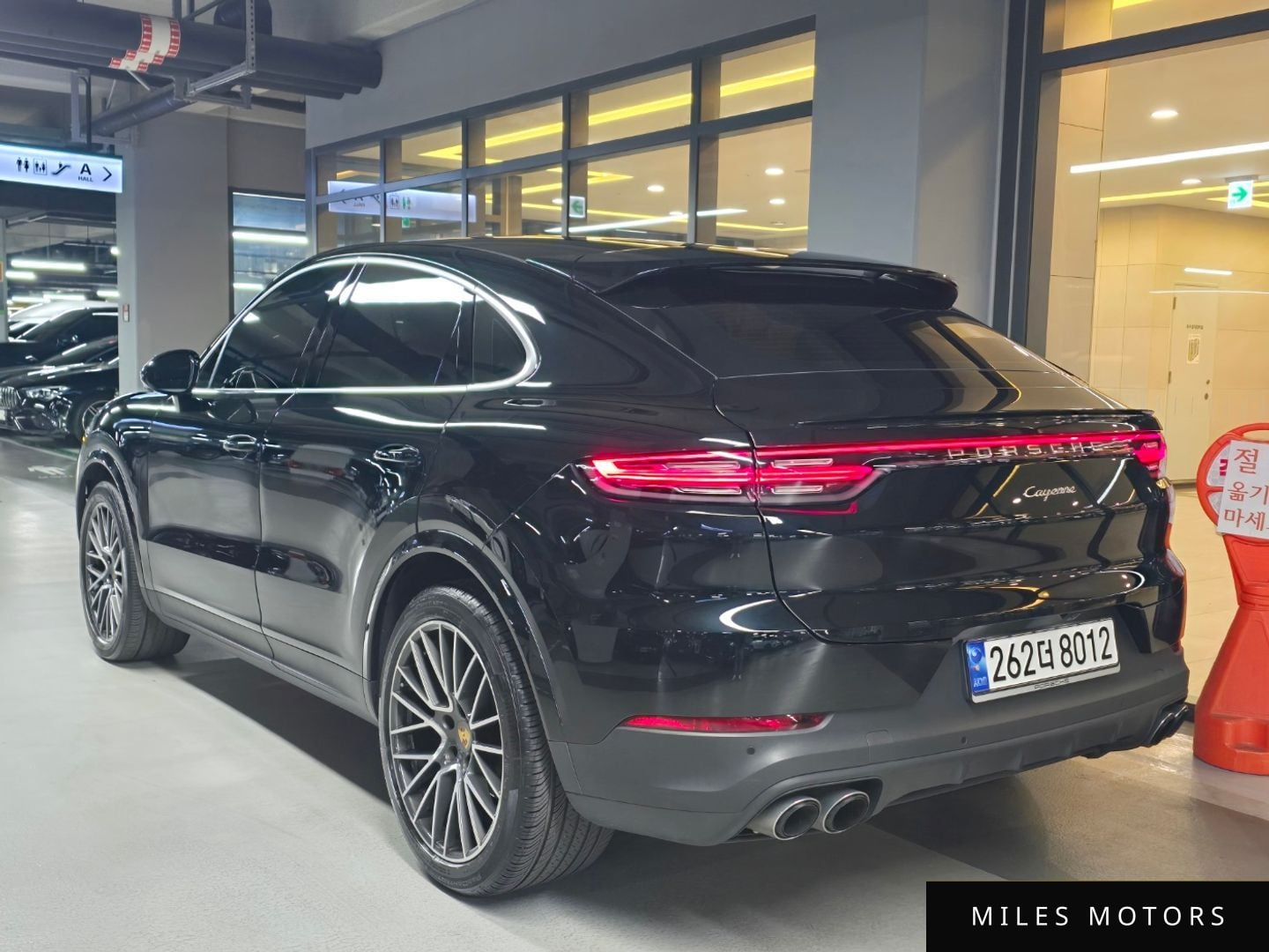 Porsche Cayenne 2023 — миниатюра 5