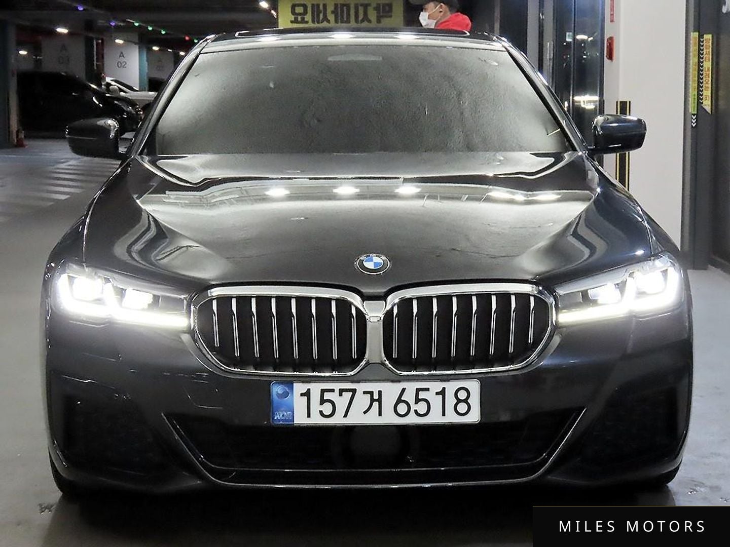 BMW 5 Series (G30) 2022 — миниатюра 2
