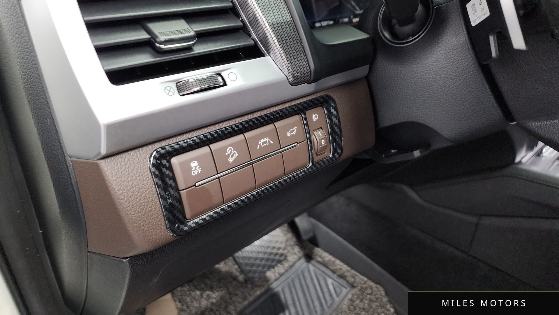 KG Mobility Rexton 2023 — миниатюра 16