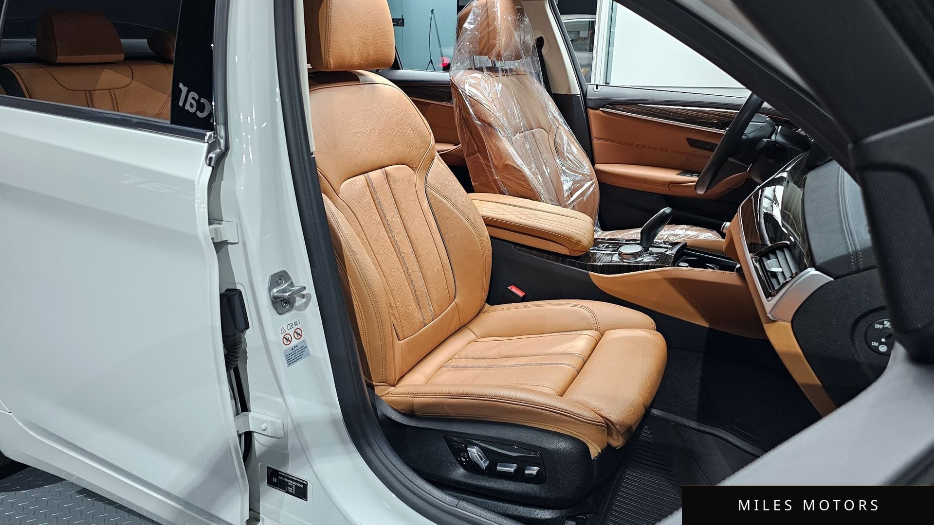 BMW 5시리즈 (G30) 2021 — миниатюра 10