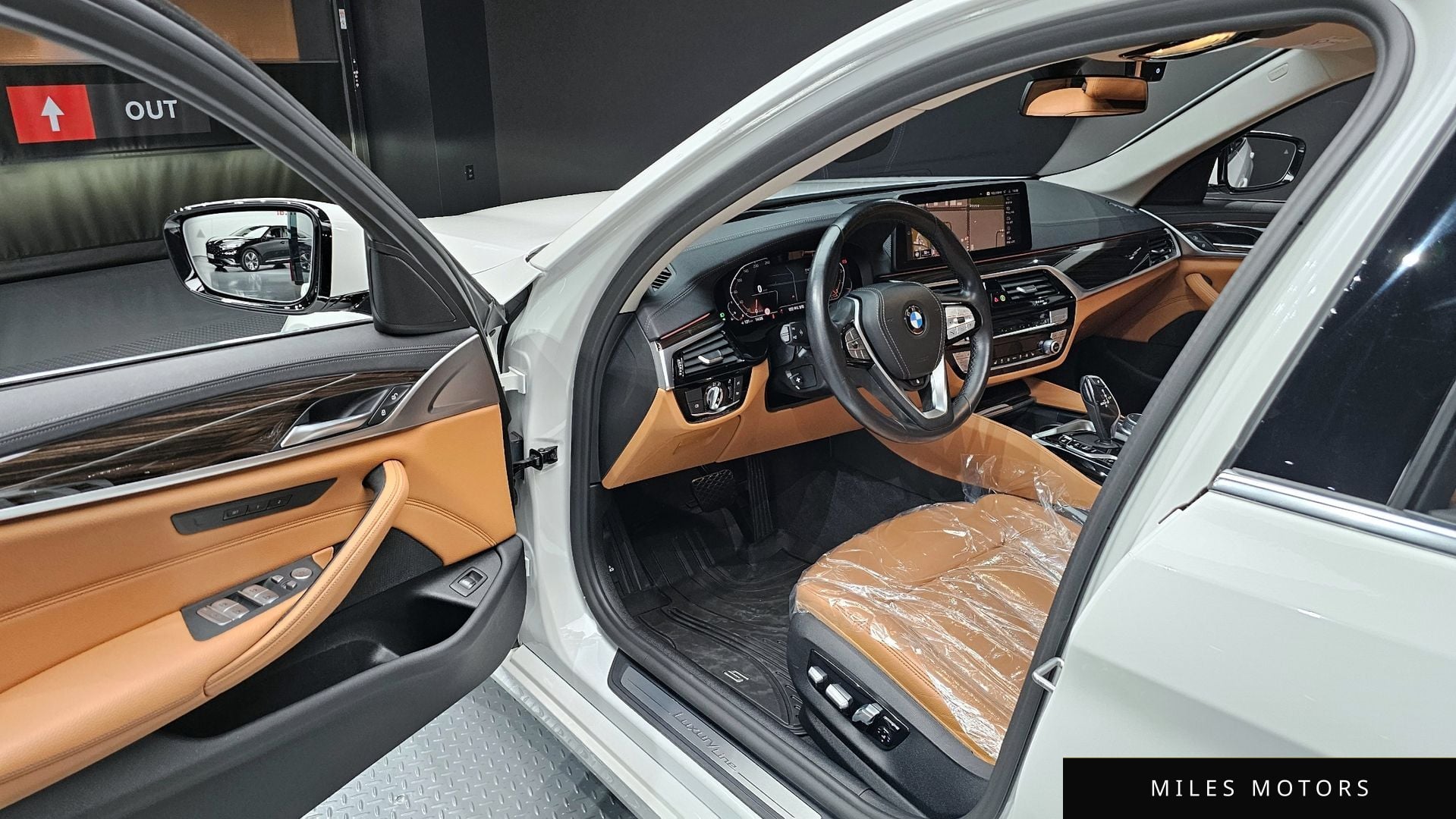 BMW 5시리즈 (G30) 2021 — миниатюра 11