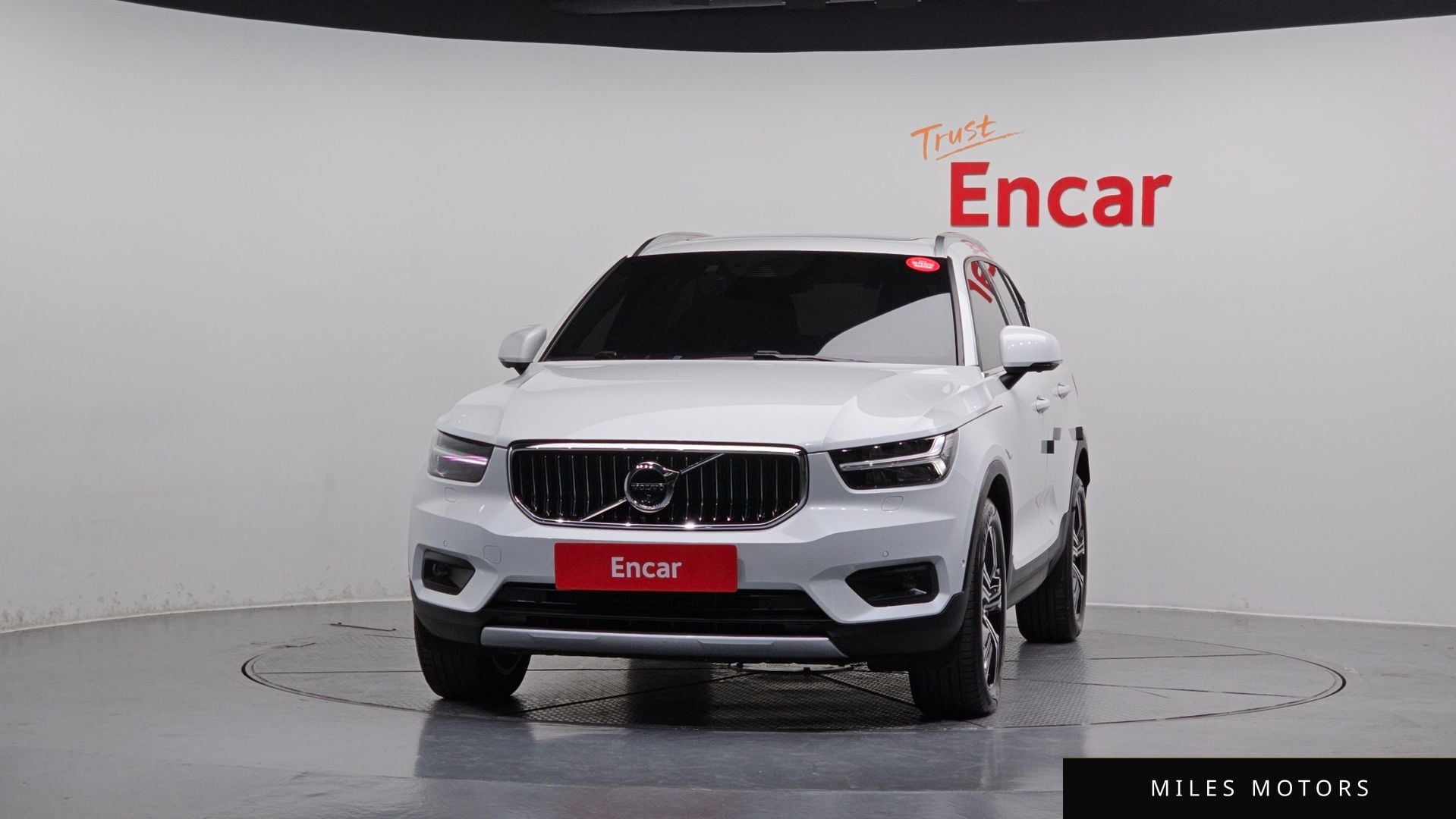 Volvo XC40 2021 — миниатюра 3