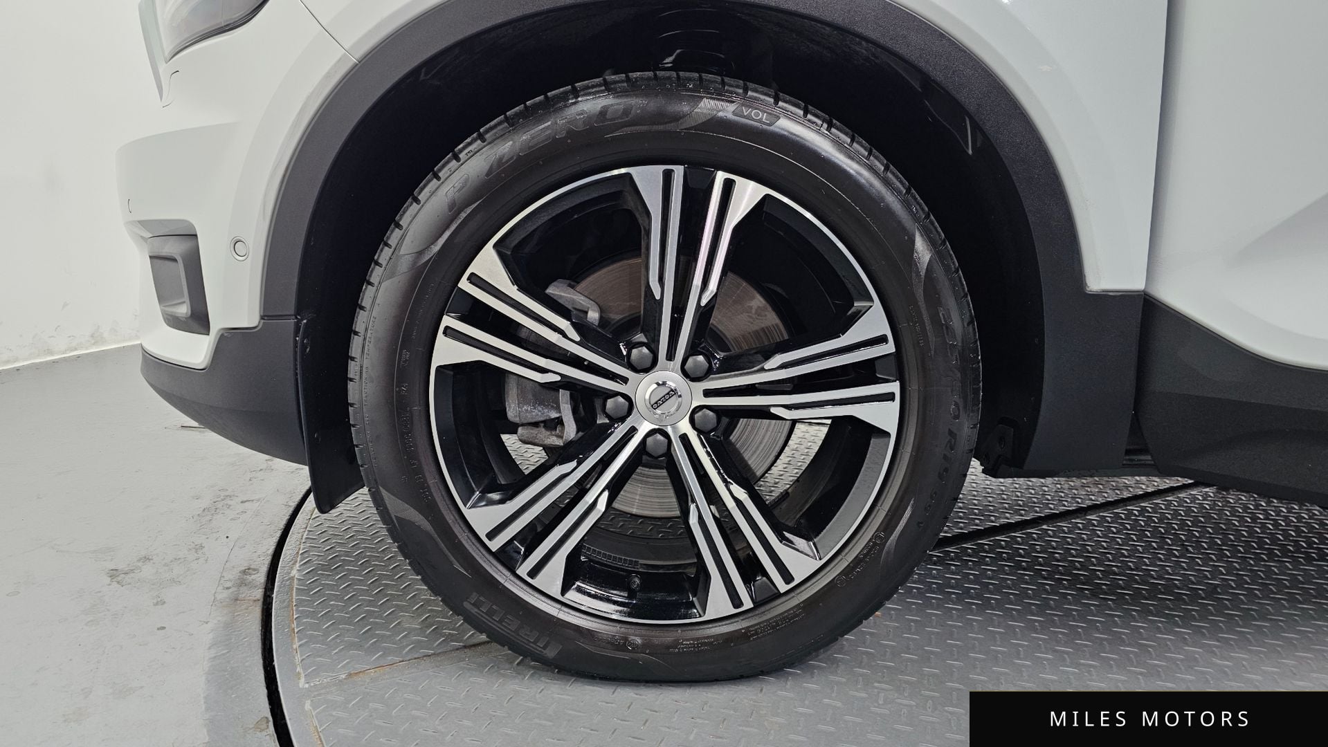 Volvo XC40 2021 — миниатюра 5