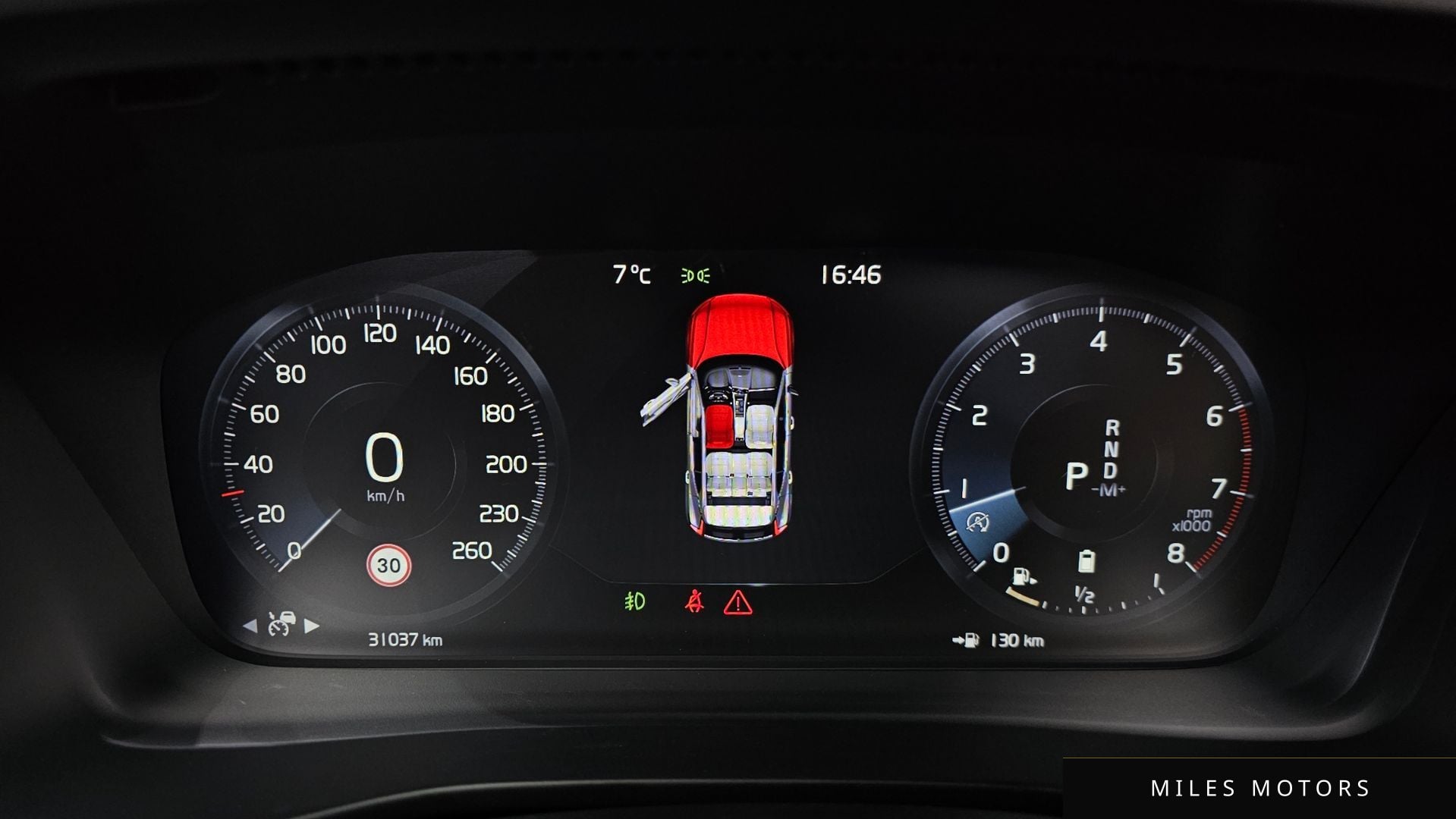 Volvo XC40 2021 — миниатюра 8