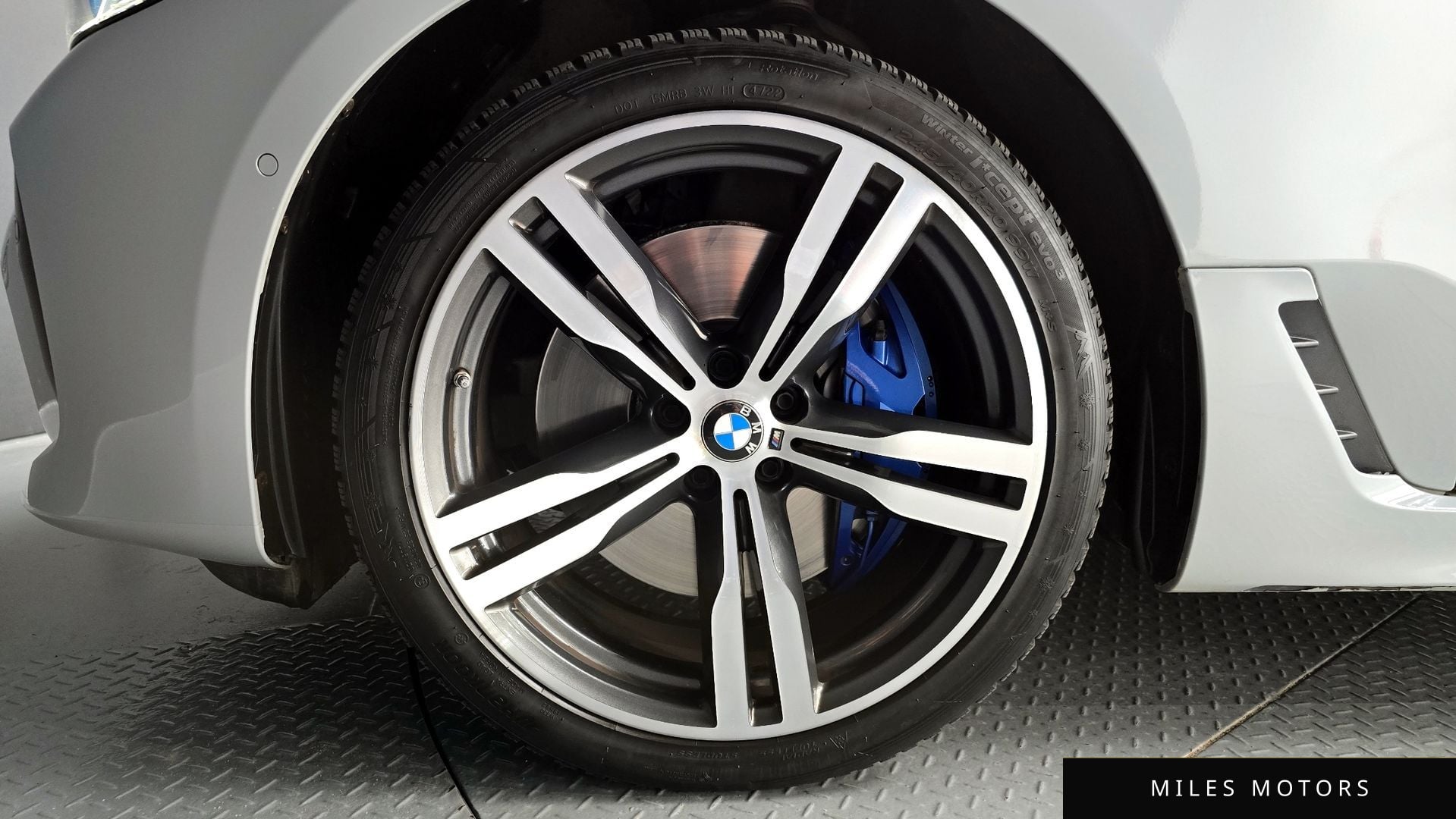 BMW 6 Series GT (G32) 2022 — миниатюра 5