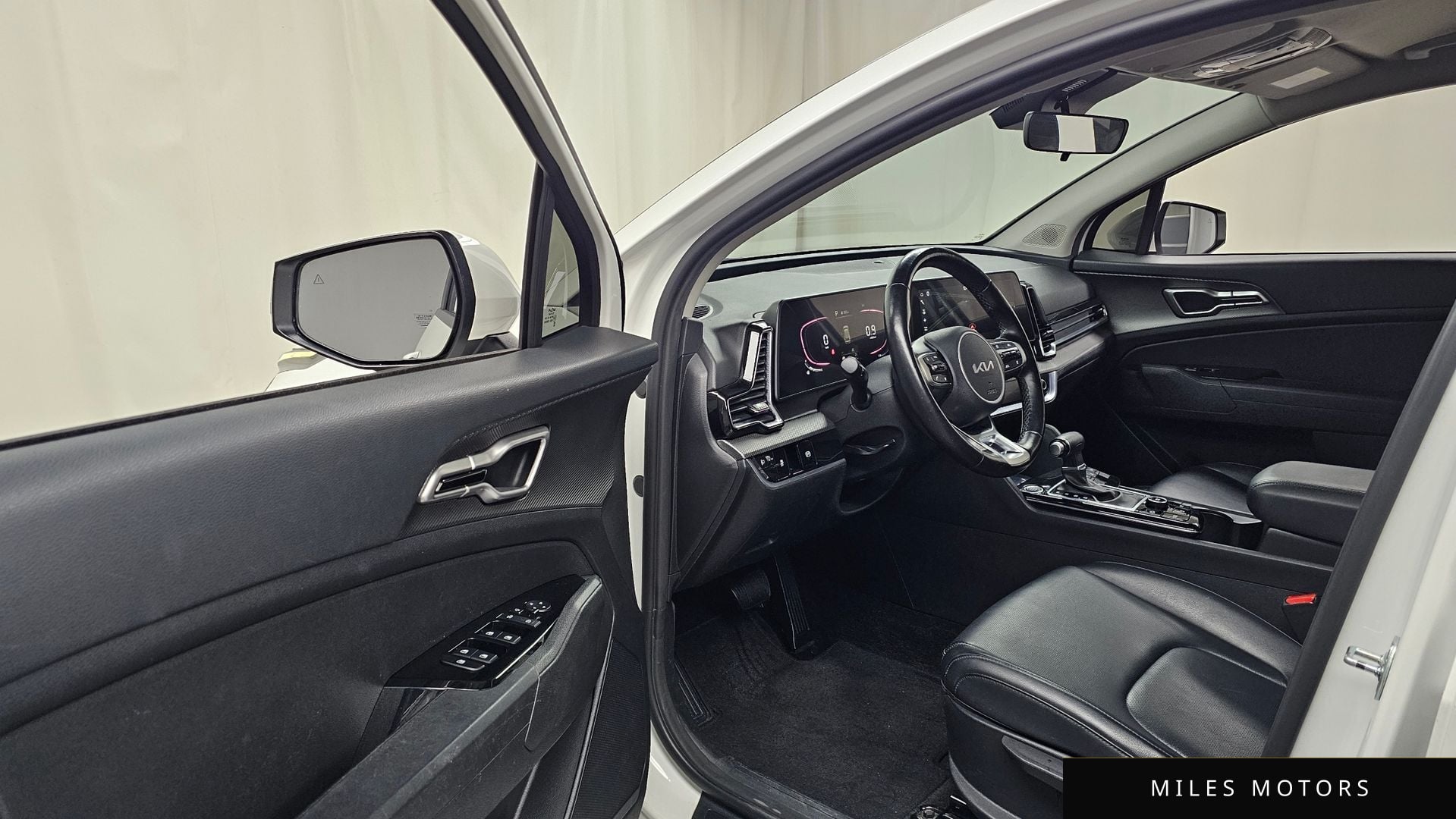Kia Sportage 2022 — миниатюра 10