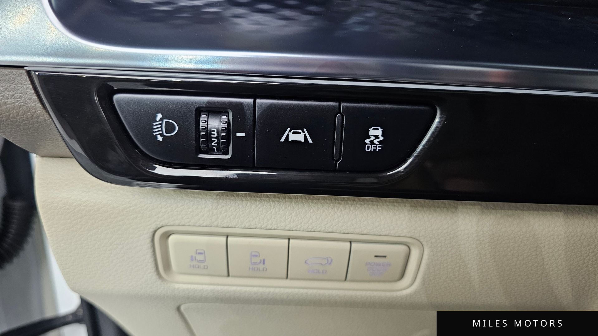 Kia Carnival 2023 — миниатюра 12