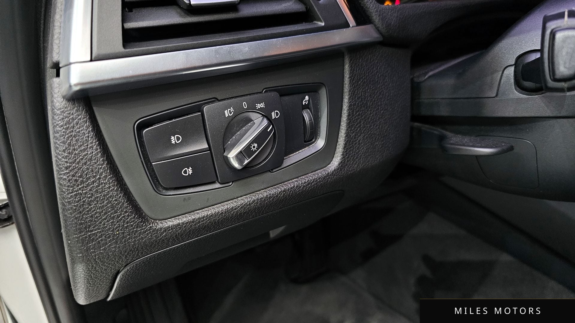 BMW 3 Series (F30) 2016 — миниатюра 16