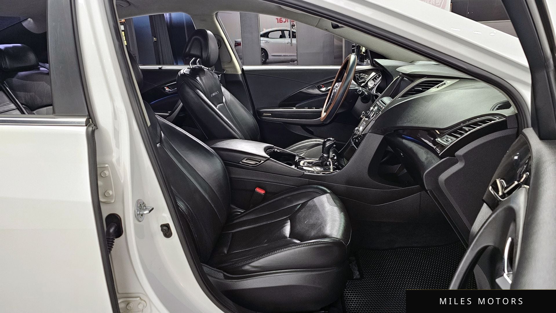 Hyundai Grandeur 2012 — миниатюра 10