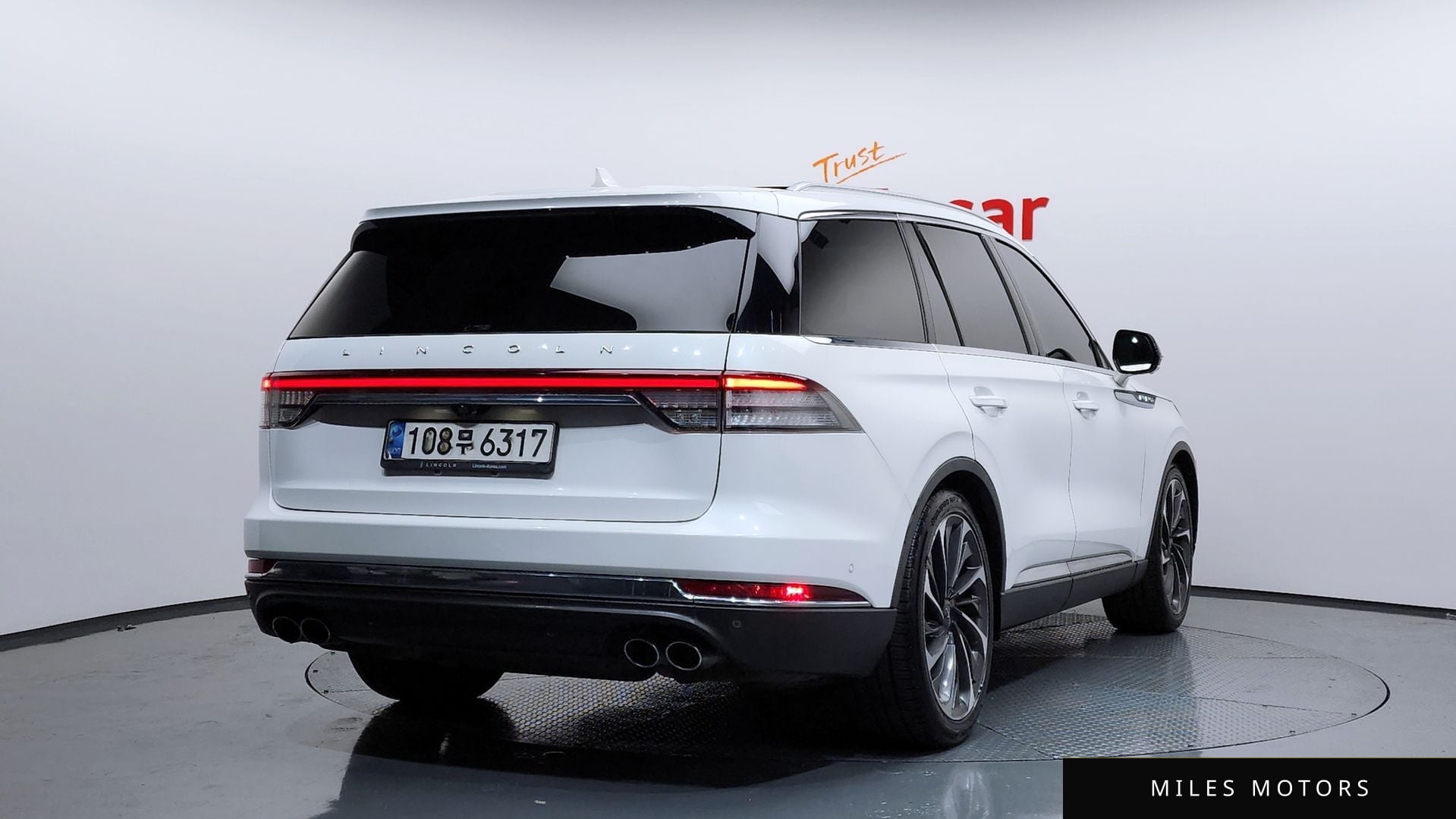 Lincoln Aviator 2020 — миниатюра 2