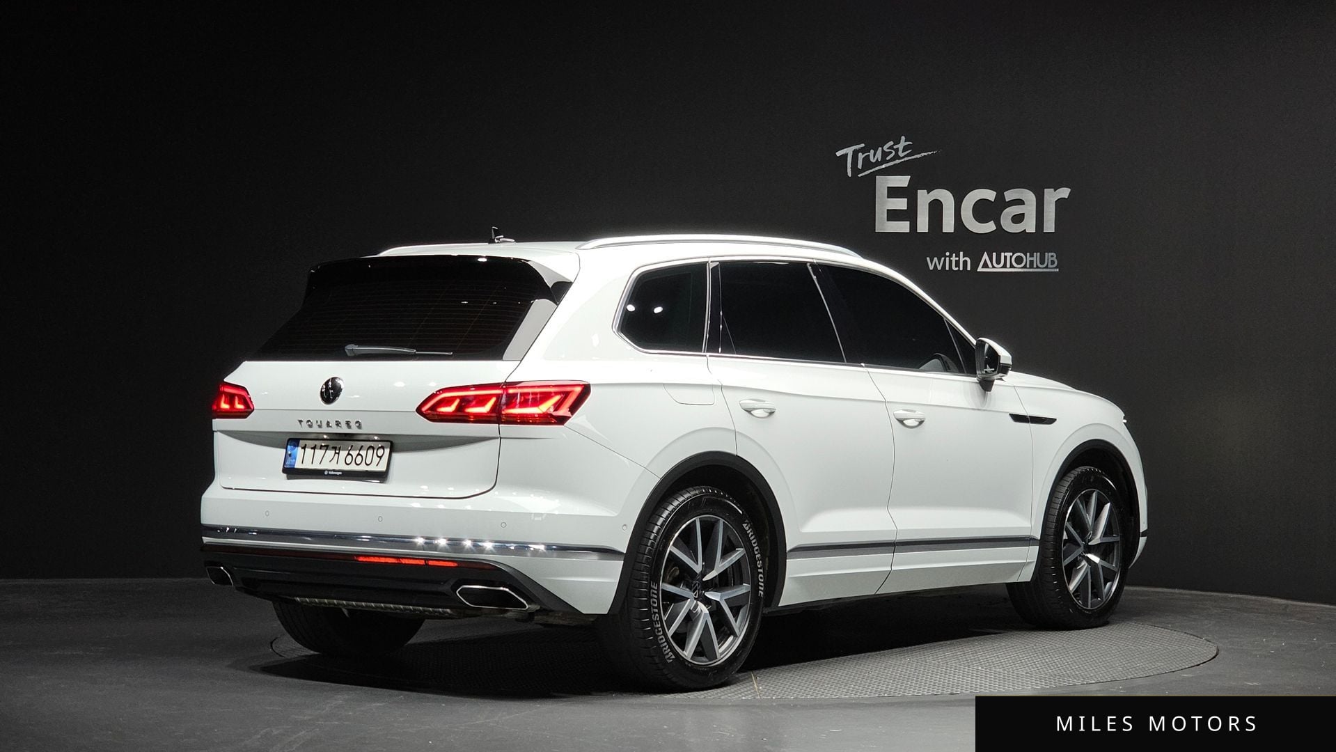 Volkswagen Touareg 2022 — миниатюра 2