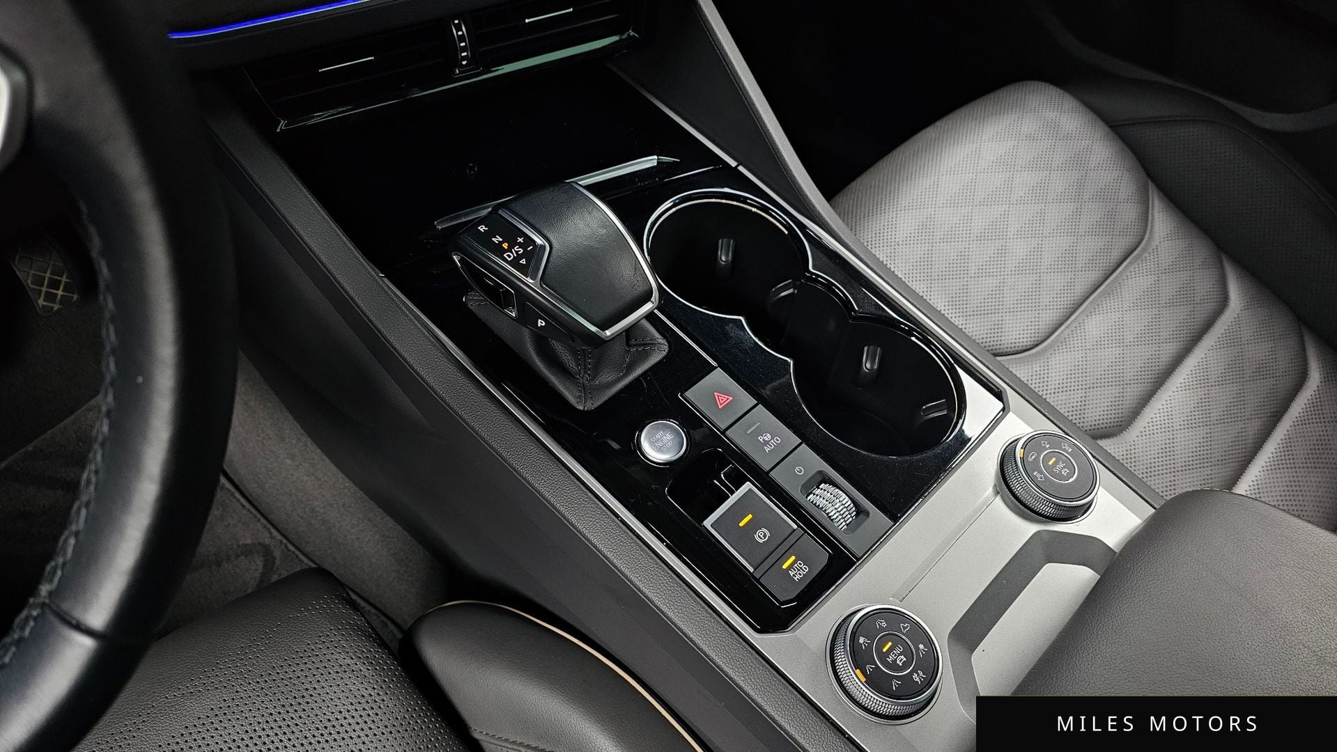 Volkswagen Touareg 2022 — миниатюра 9