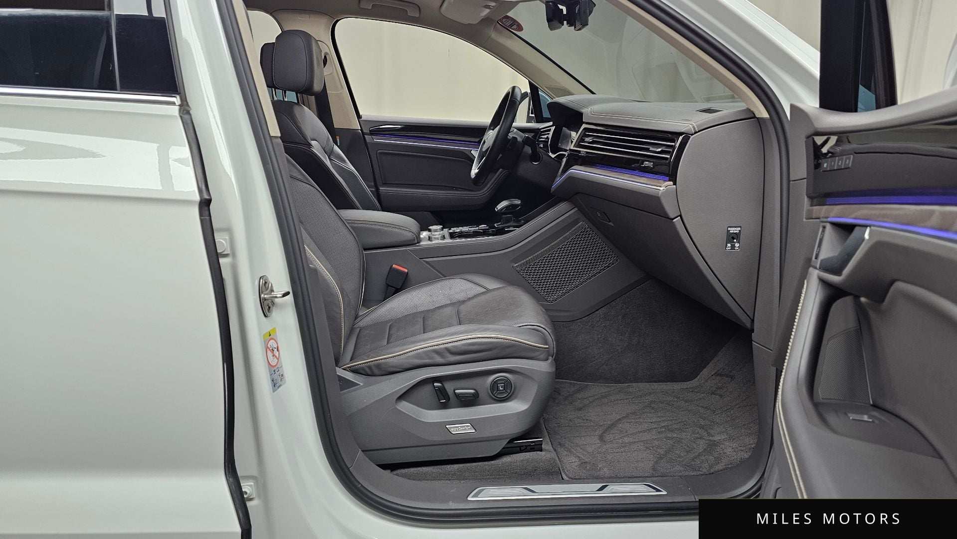 Volkswagen Touareg 2022 — миниатюра 11