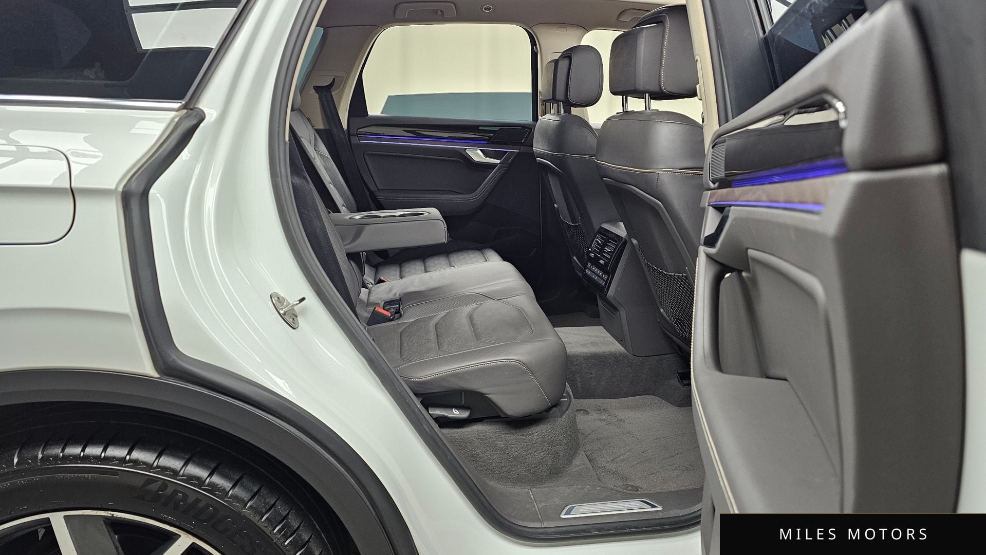 Volkswagen Touareg 2022 — миниатюра 12