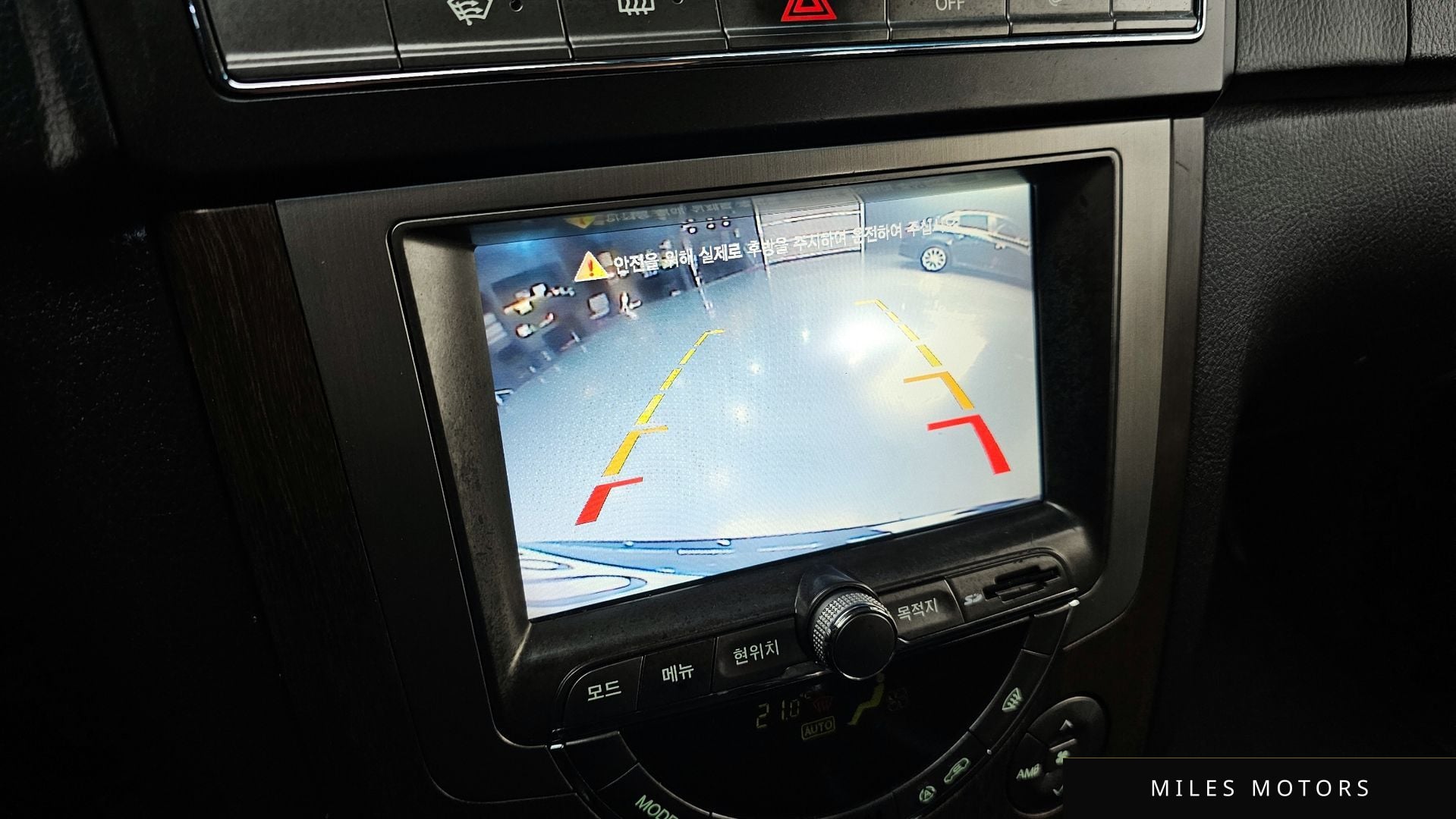 KG Mobility 렉스턴 W 2013 — миниатюра 16