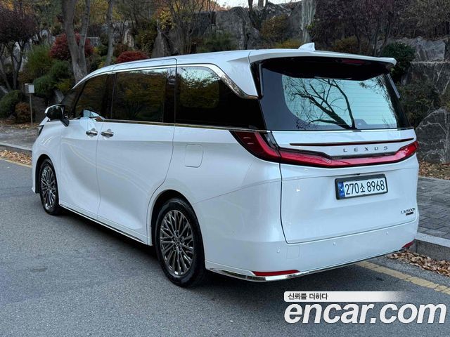 Лексус LM 2025 — миниатюра 4