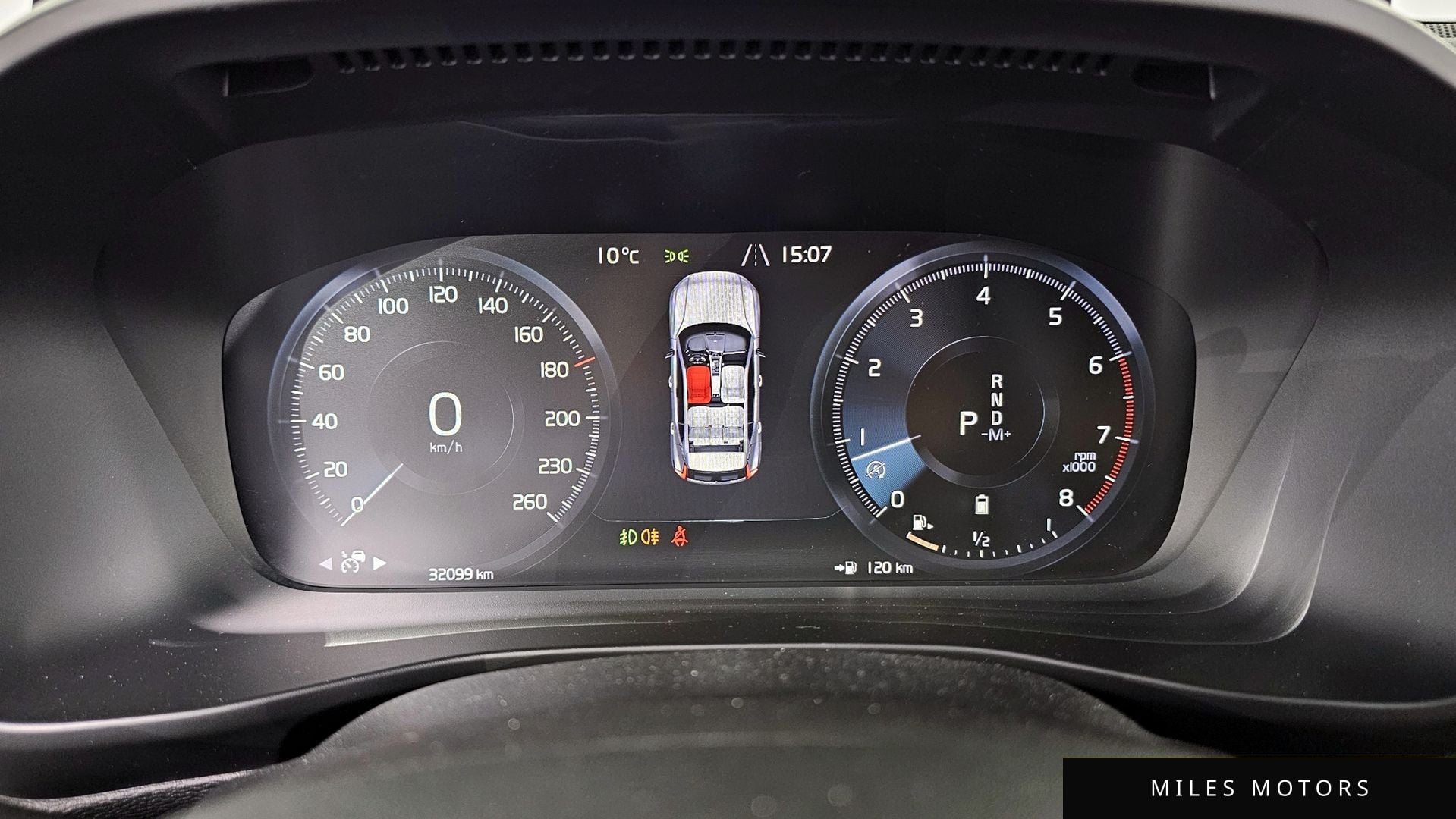 Volvo XC40 2021 — миниатюра 8