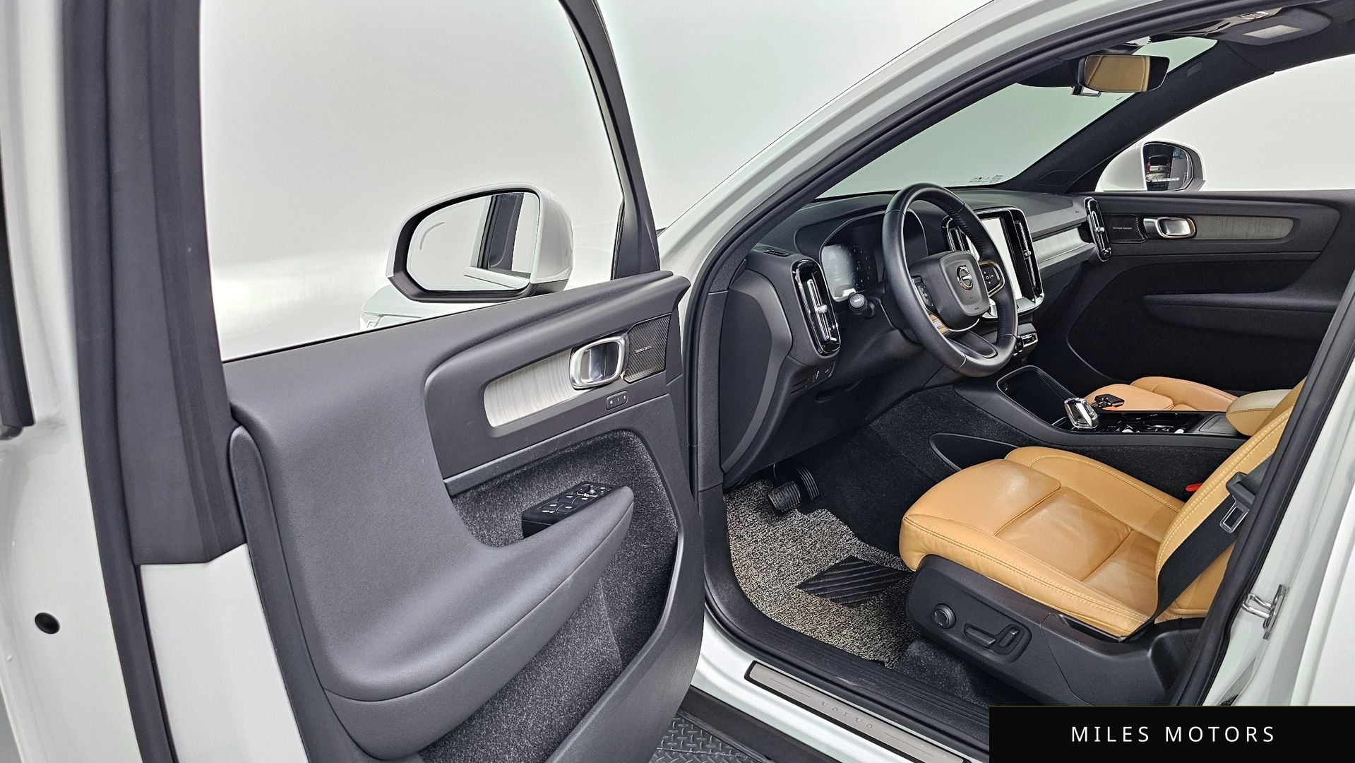 Volvo XC40 2021 — миниатюра 10