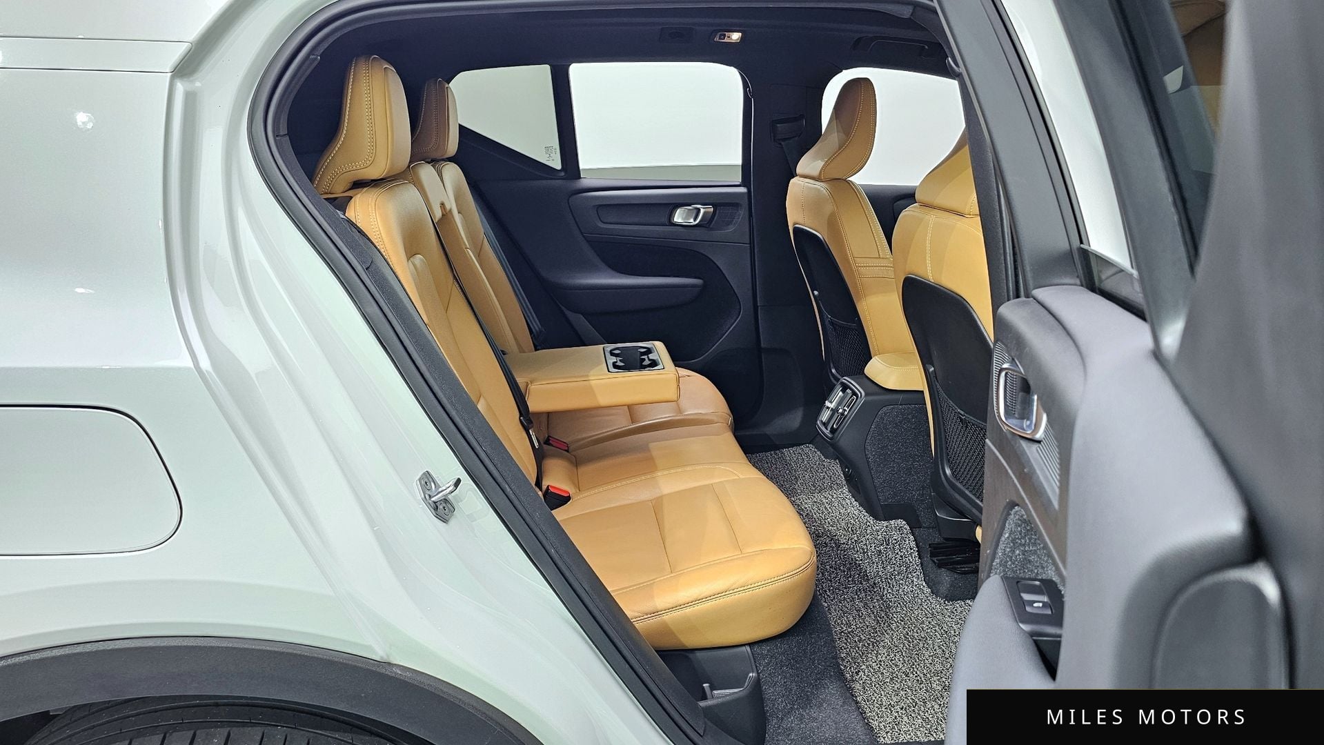Volvo XC40 2021 — миниатюра 11