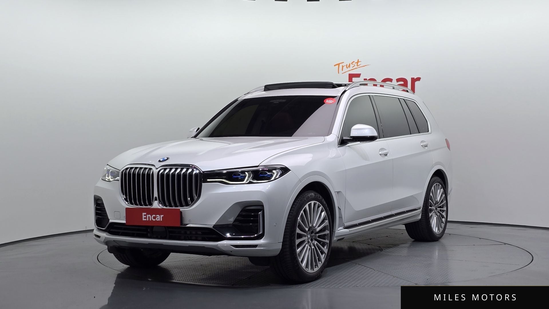 BMW X7 (G07) 2022 — фото 1 из 12