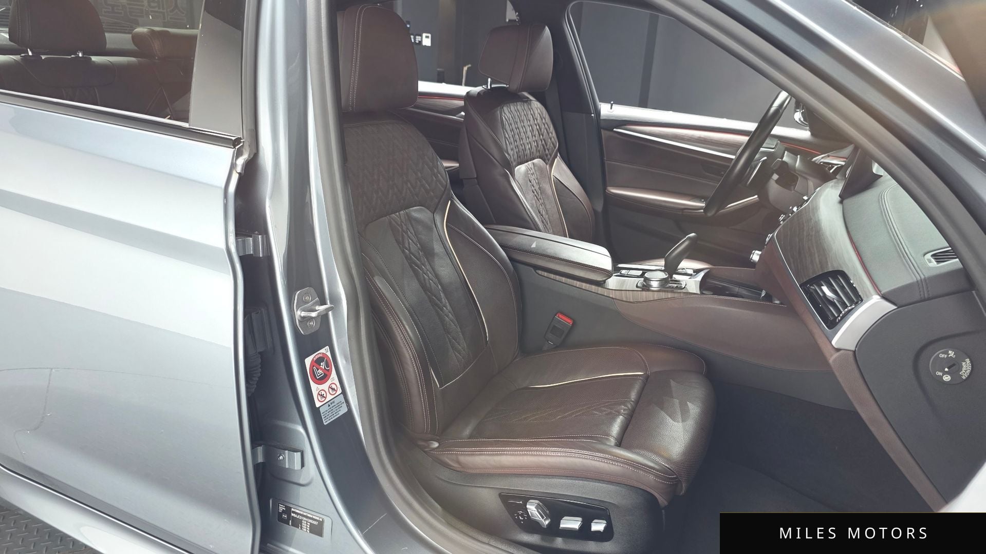 BMW 5 Series (G30) 2017 — миниатюра 9