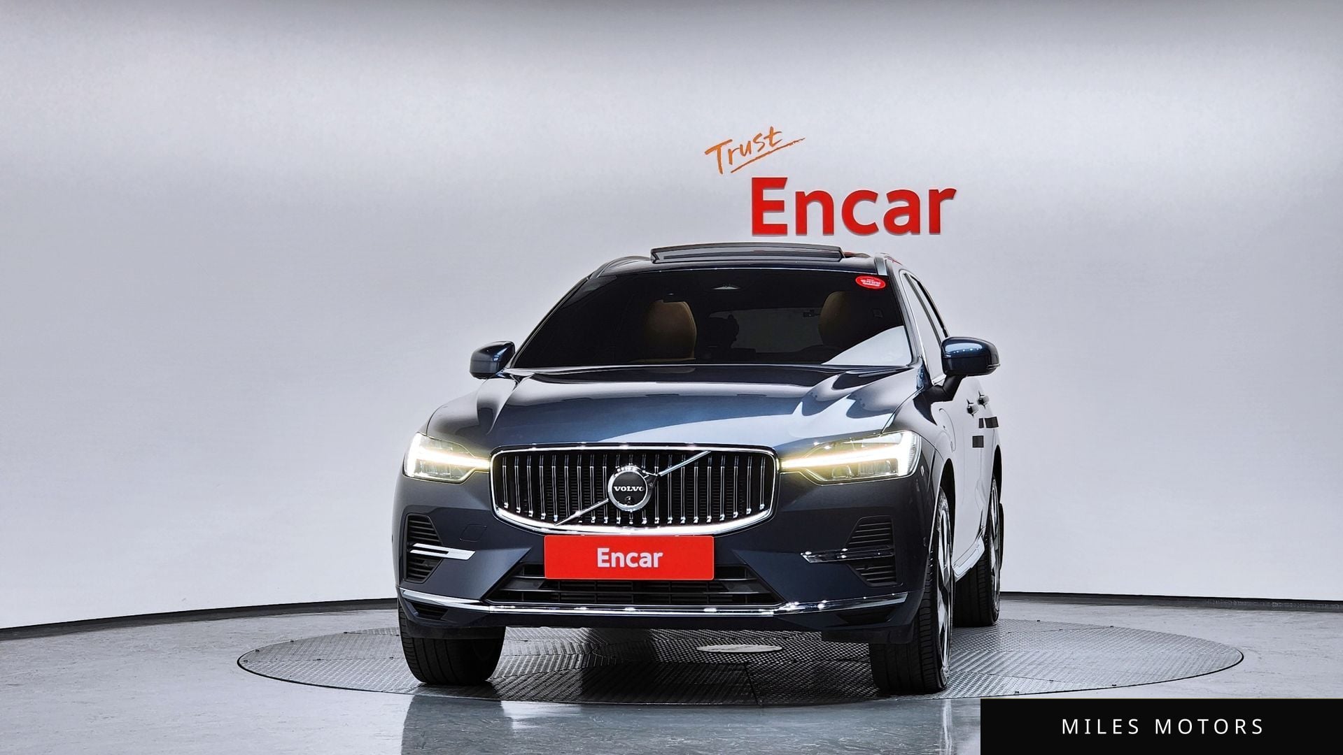 Volvo XC60 2025 — миниатюра 3