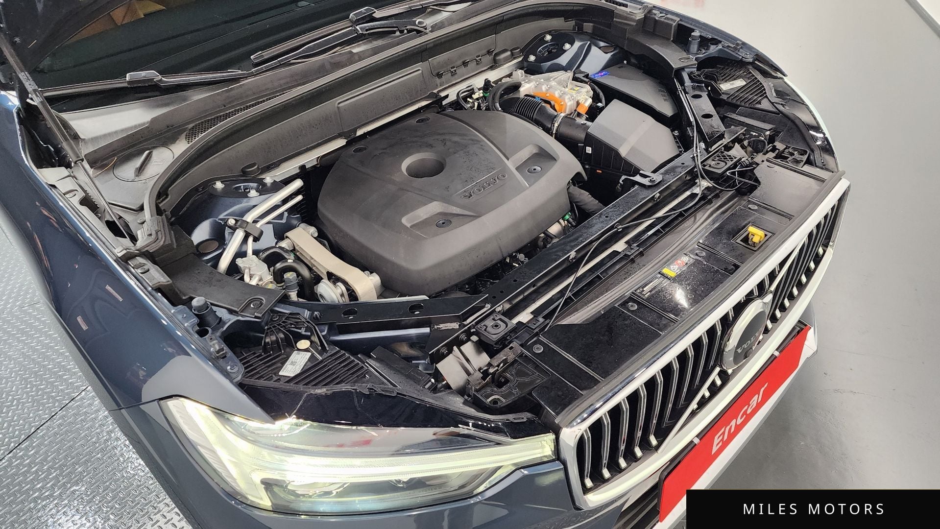 Volvo XC60 2025 — миниатюра 6