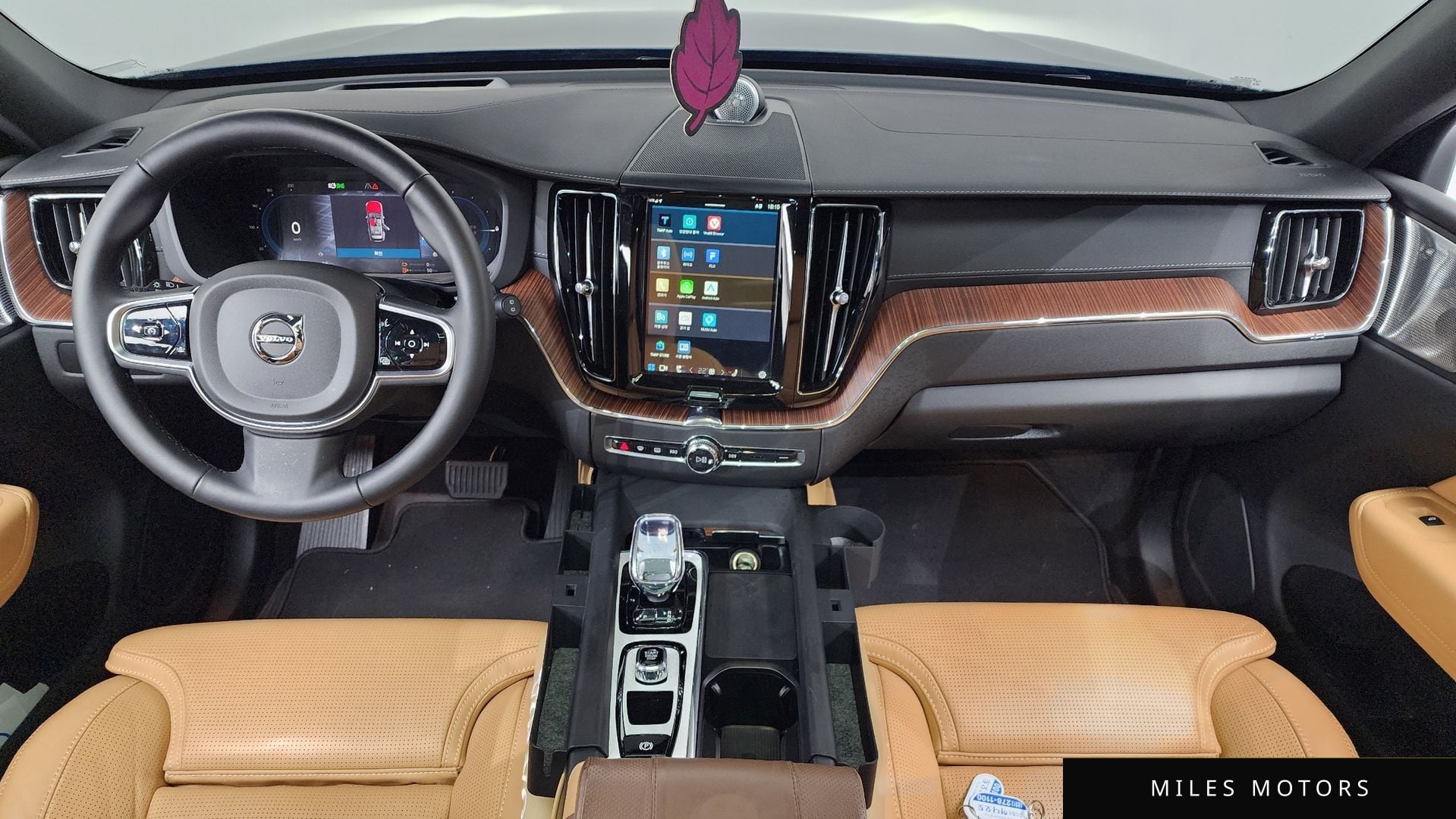 Volvo XC60 2025 — миниатюра 7