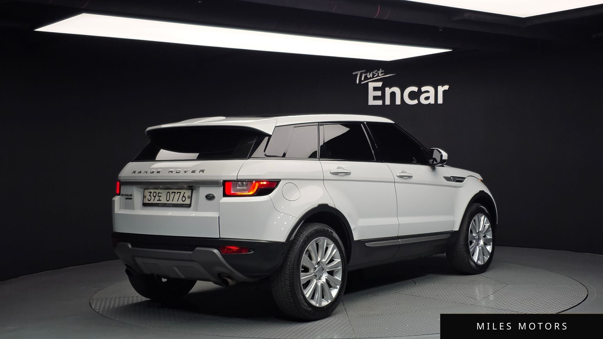 Land Rover Range Rover Evoque 2016 — миниатюра 2