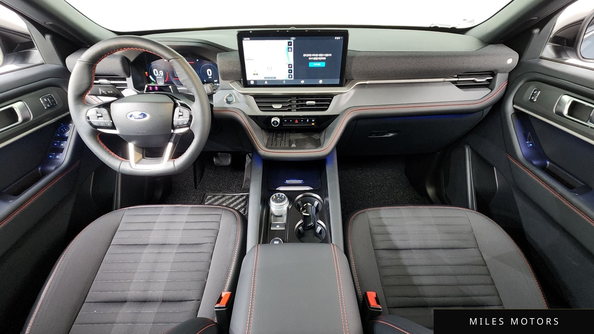Ford Explorer 2025 — миниатюра 7
