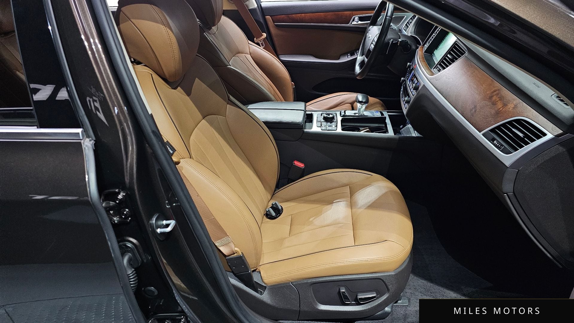 Genesis G80 2017 — миниатюра 10