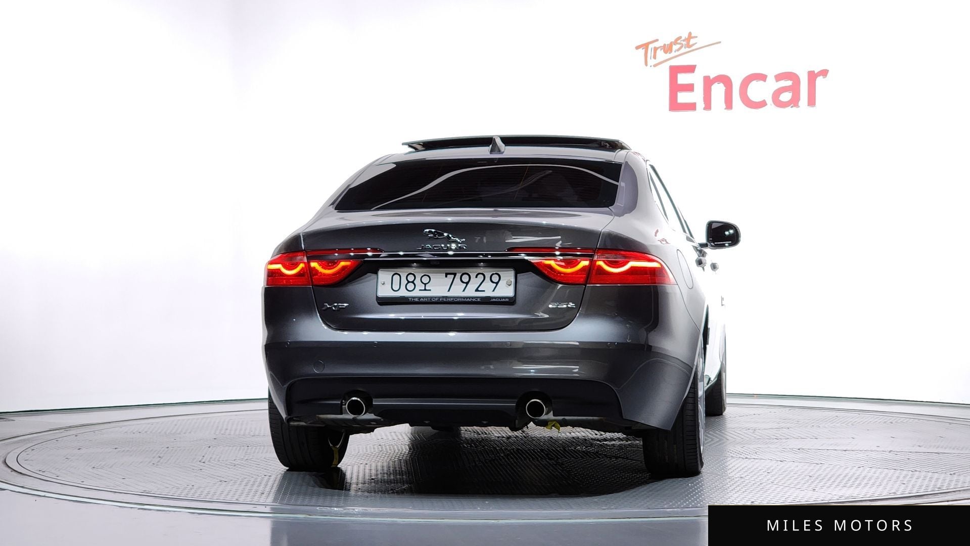 Jaguar XF (X260) 2019 — миниатюра 4