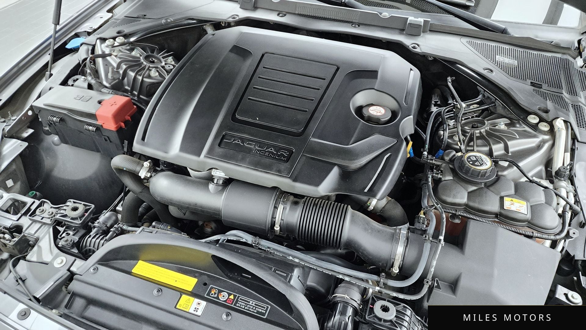 Jaguar XF (X260) 2019 — миниатюра 6
