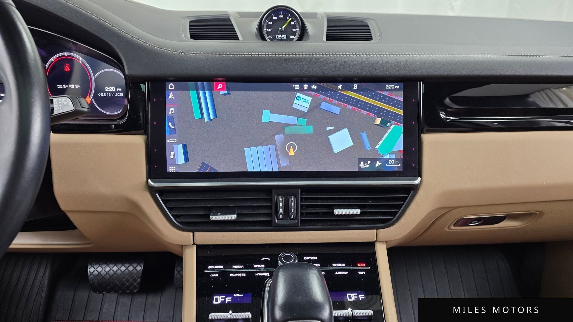 Porsche Cayenne 2020 — миниатюра 14
