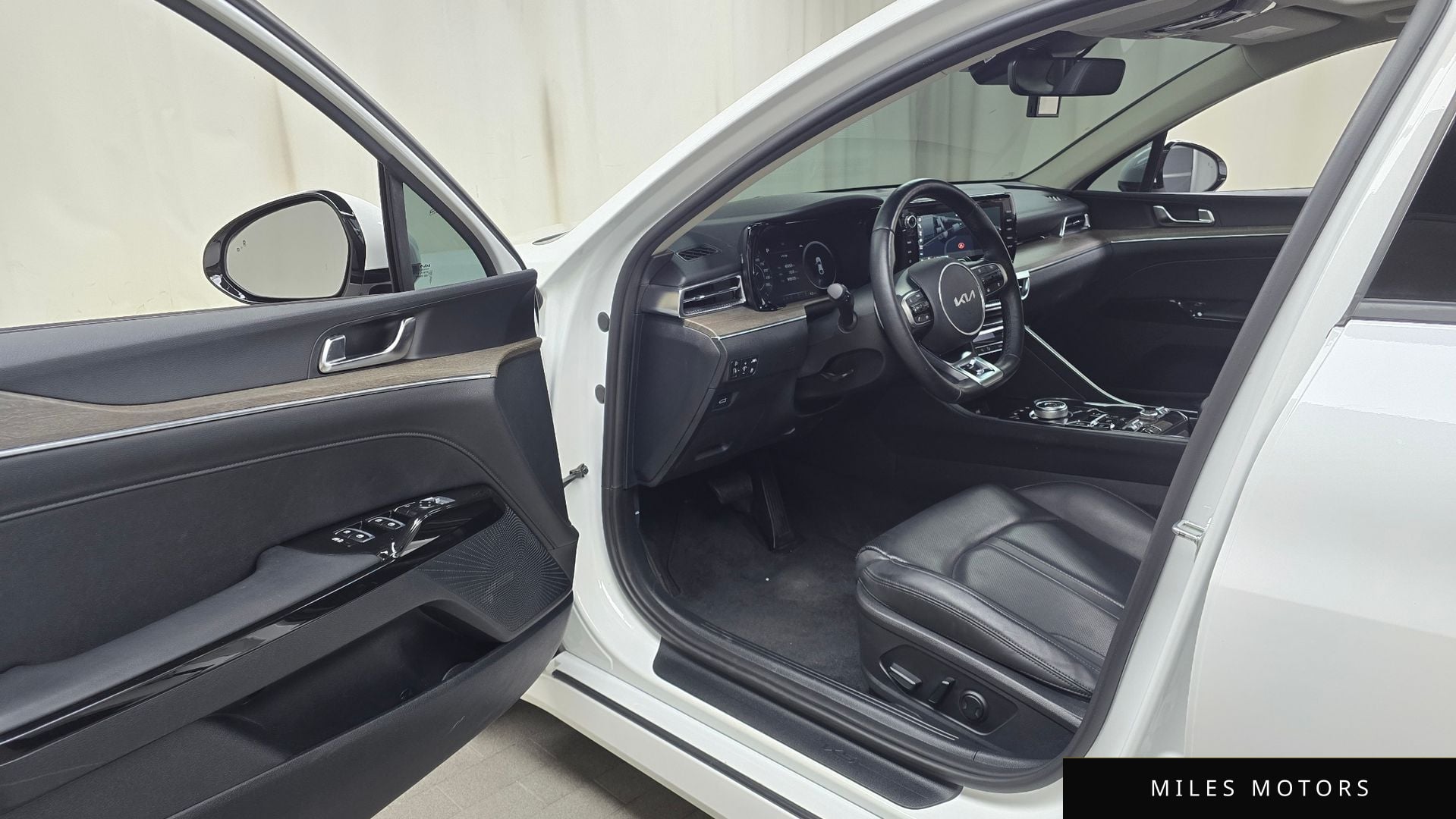 Kia K5 2023 — миниатюра 11