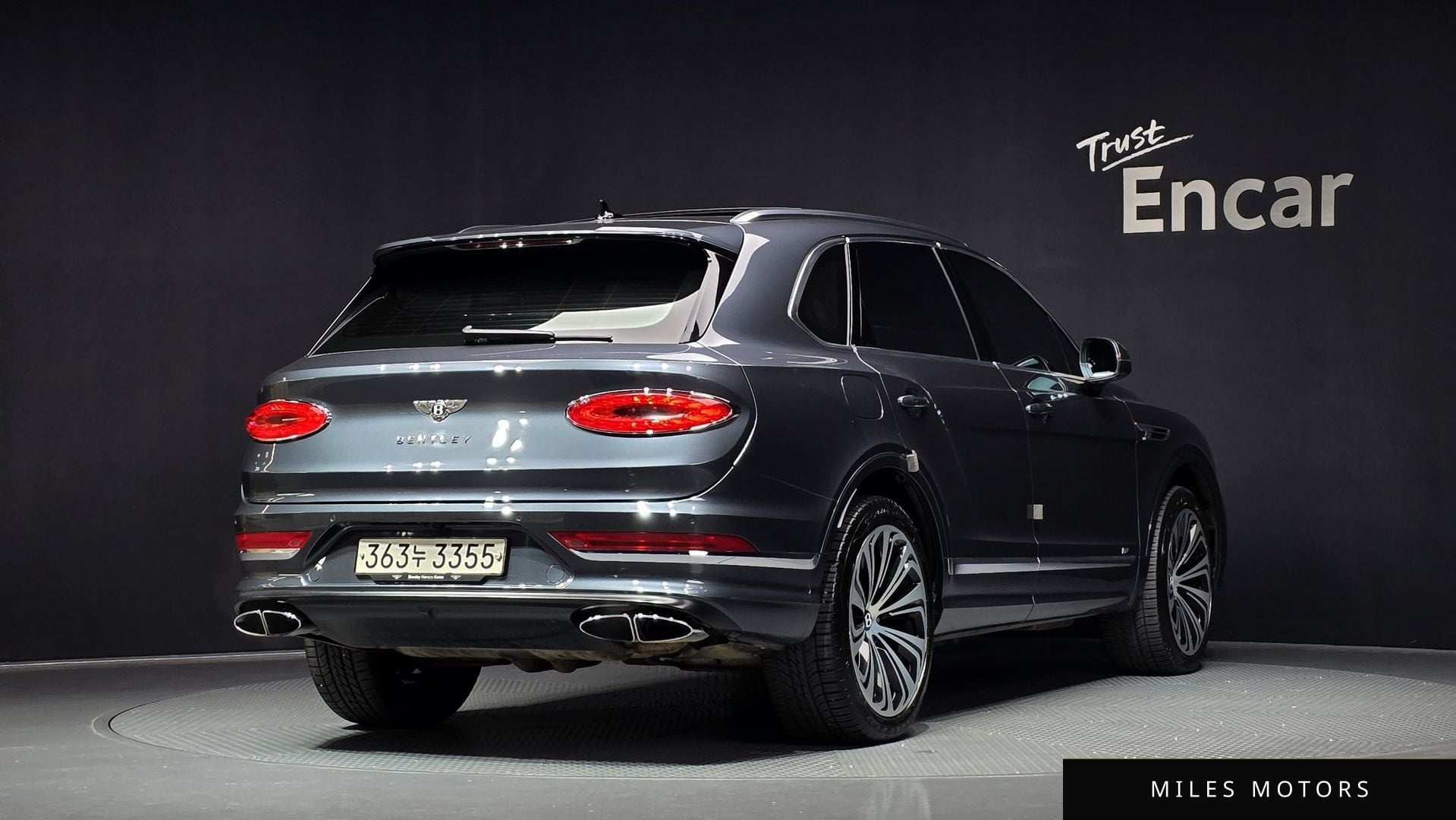 Bentley 벤테이가 2022 — миниатюра 2