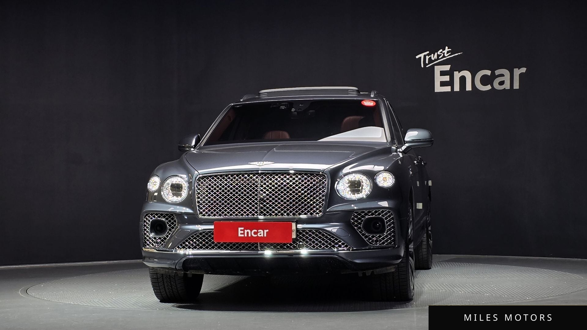 Bentley 벤테이가 2022 — миниатюра 3