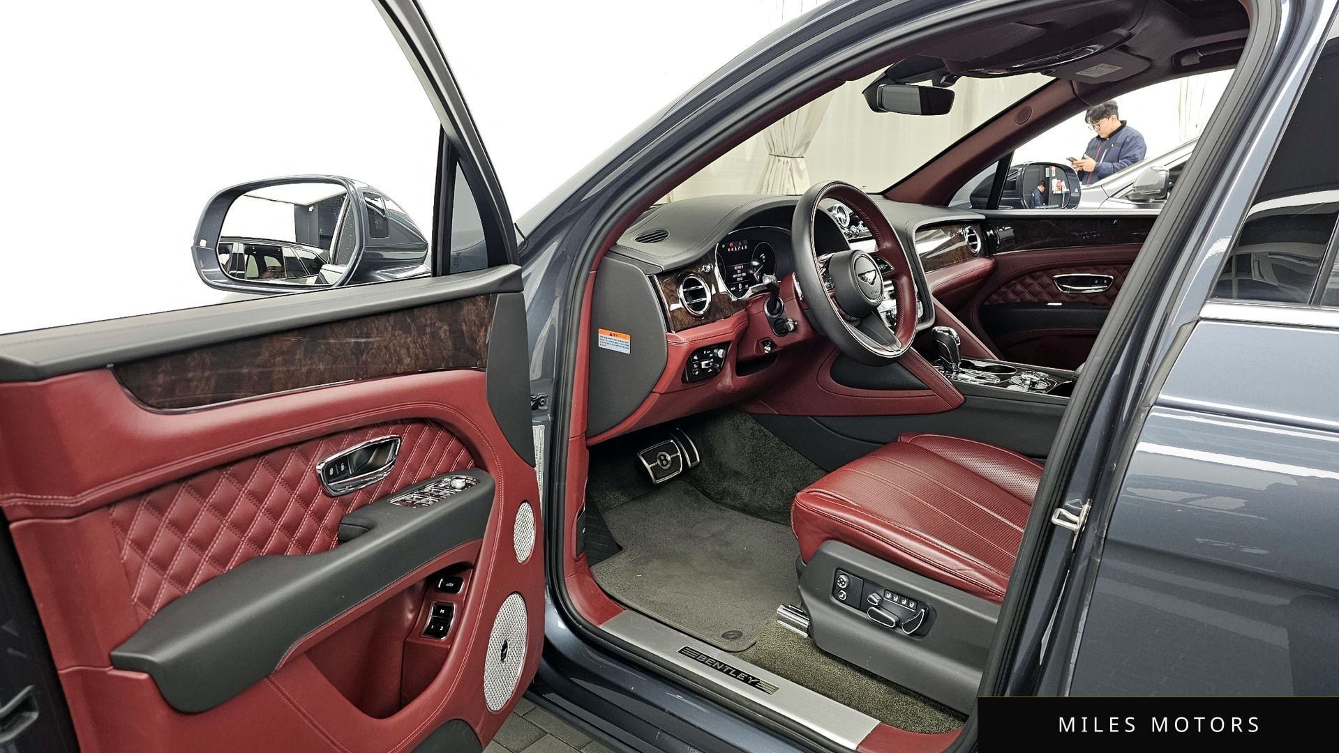 Bentley 벤테이가 2022 — миниатюра 10