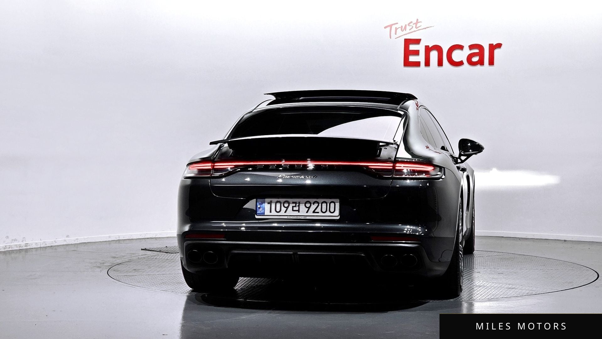 Porsche Panamera 2021 — миниатюра 4
