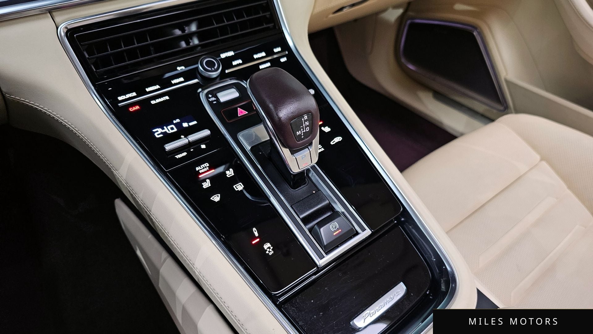 Porsche Panamera 2021 — миниатюра 9