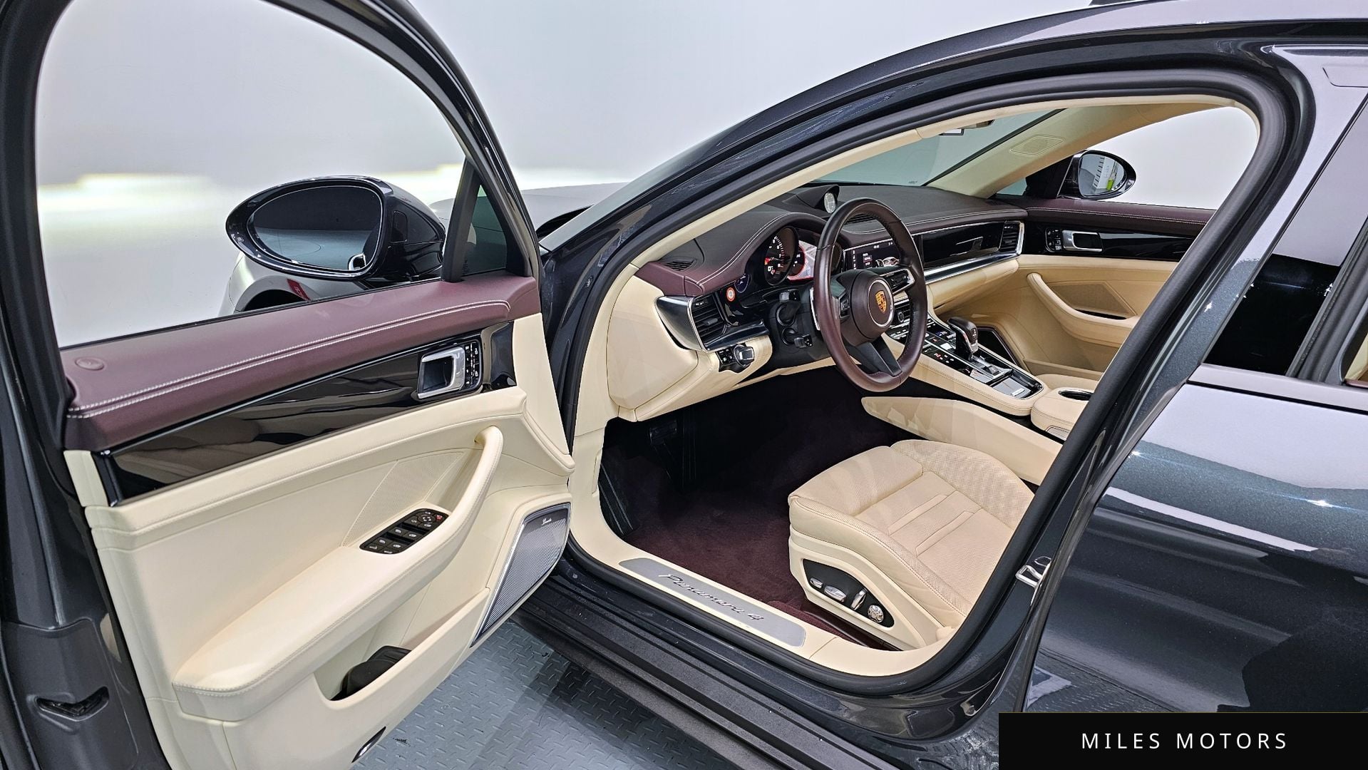 Porsche Panamera 2021 — миниатюра 11