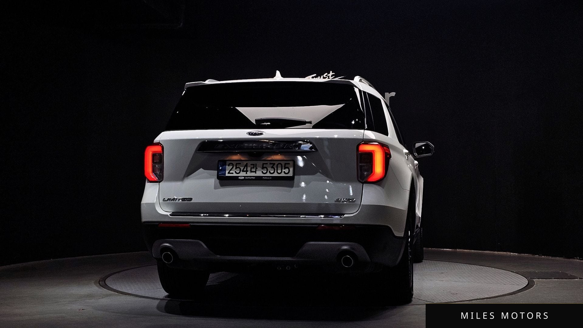 Ford Explorer 2021 — миниатюра 4