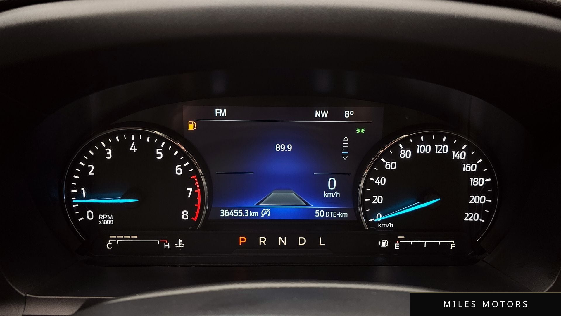 Ford Explorer 2021 — миниатюра 8