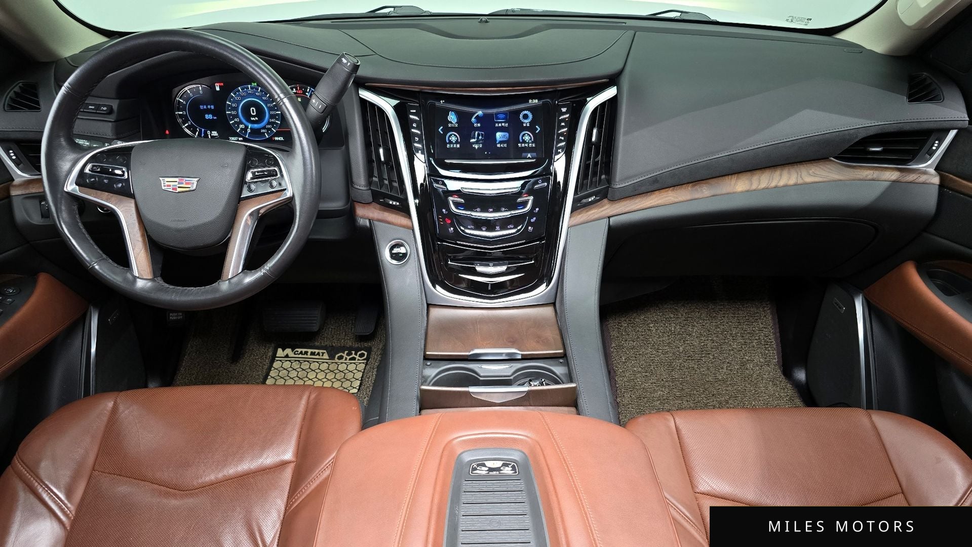 Cadillac Escalade 2020 — миниатюра 7